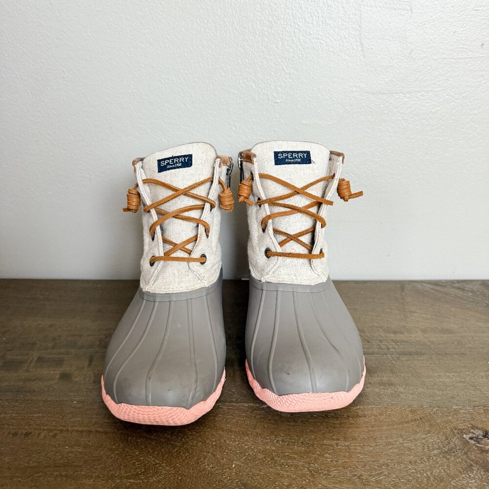 Sperry Saltwater Duck Boots Linen/Rose Size 9 EUC